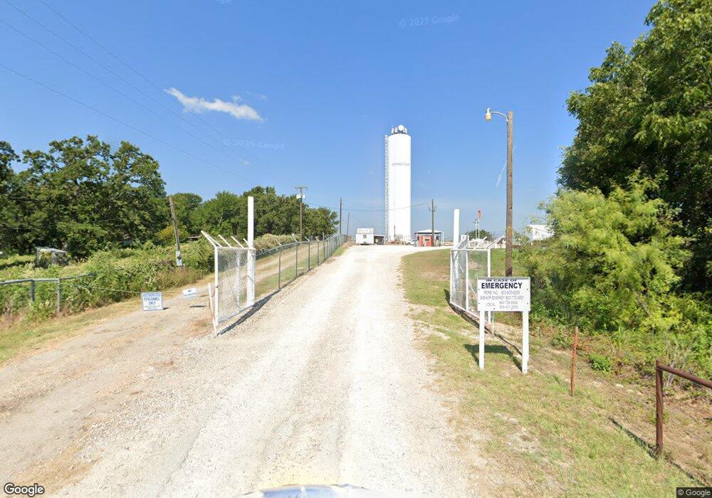 401 Enderby Ln, Springtown, TX 76082 - photo 1