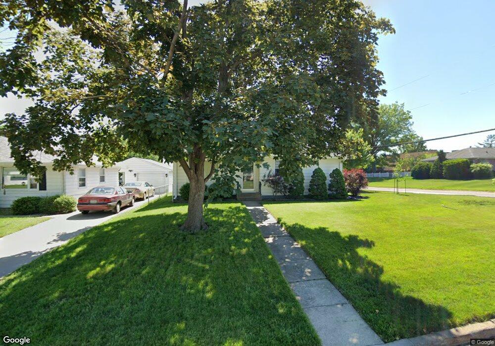 349 24th St NW, Cedar Rapids, IA 52405 - photo 1