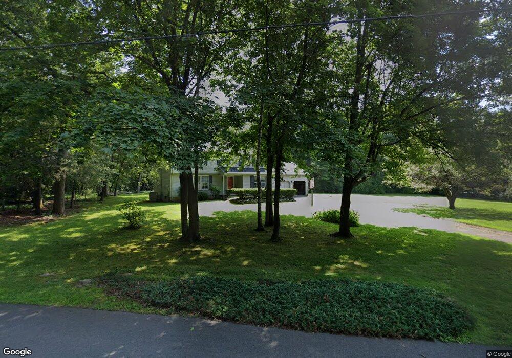 12 Surry Cir, Simsbury, CT 06070 - photo 1