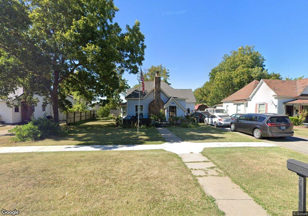 118 N Vann St, Pryor, OK 74361 - photo 1
