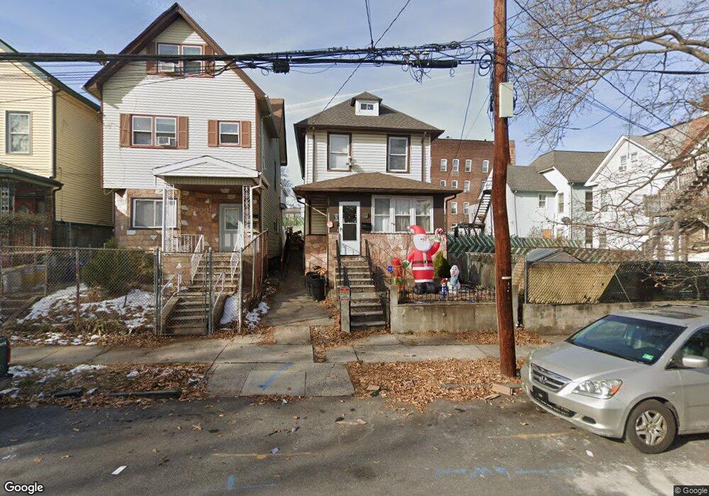 834 Parker St, Newark, NJ 07104 - photo 1