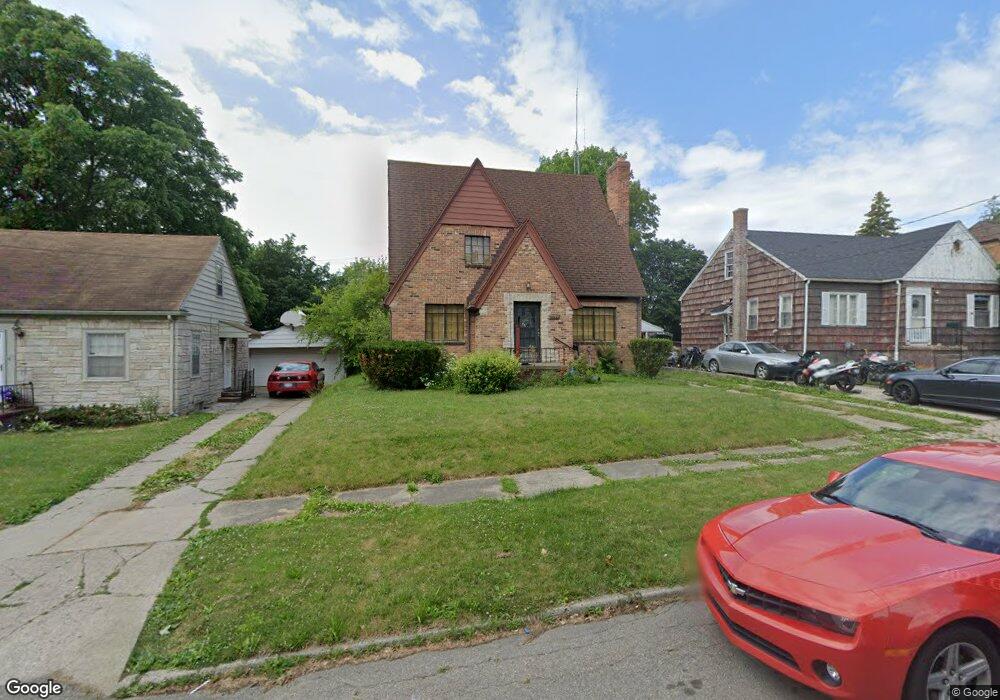 1544 Monteray St, Flint, MI 48503 - photo 1