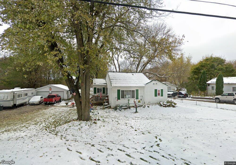 79 36th Ave SW, Cedar Rapids, IA 52404 - photo 1