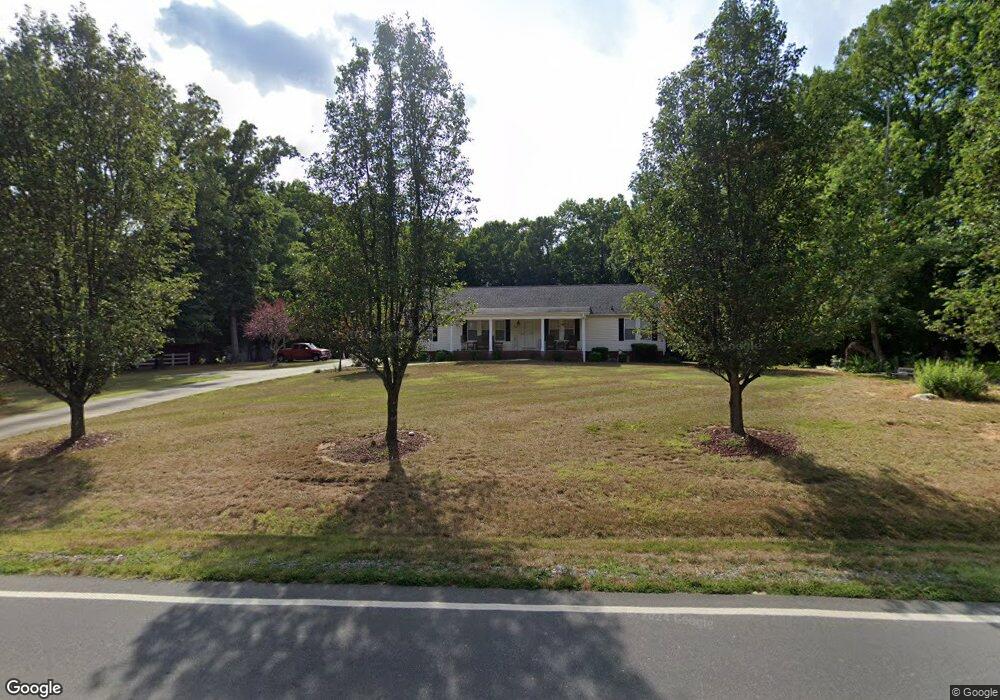 1924 Iron Mountain Rd, Asheboro, NC 27205 - photo 1