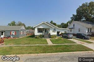 421 E Clay St, Roodhouse, IL 62082