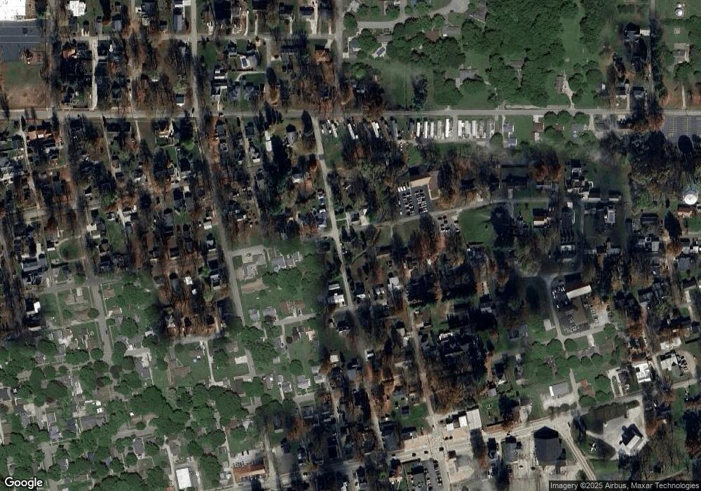 550 10th St, Covington, IN 47932 - photo 1