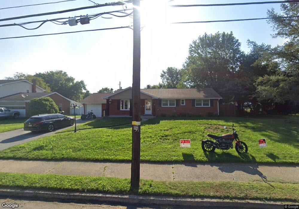 1135 N Brookside Rd, Wescosville, PA 18106 - photo 1