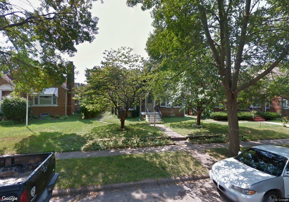2111 E Lombard St, Davenport, IA 52803 - photo 1