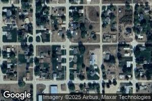 207 N 4th St, Plainview, NE 68769