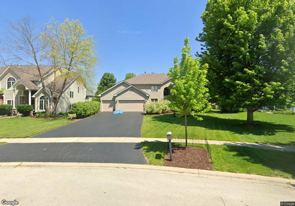 427 Camden Cir unit 2, Oswego, IL 60543 - photo 1