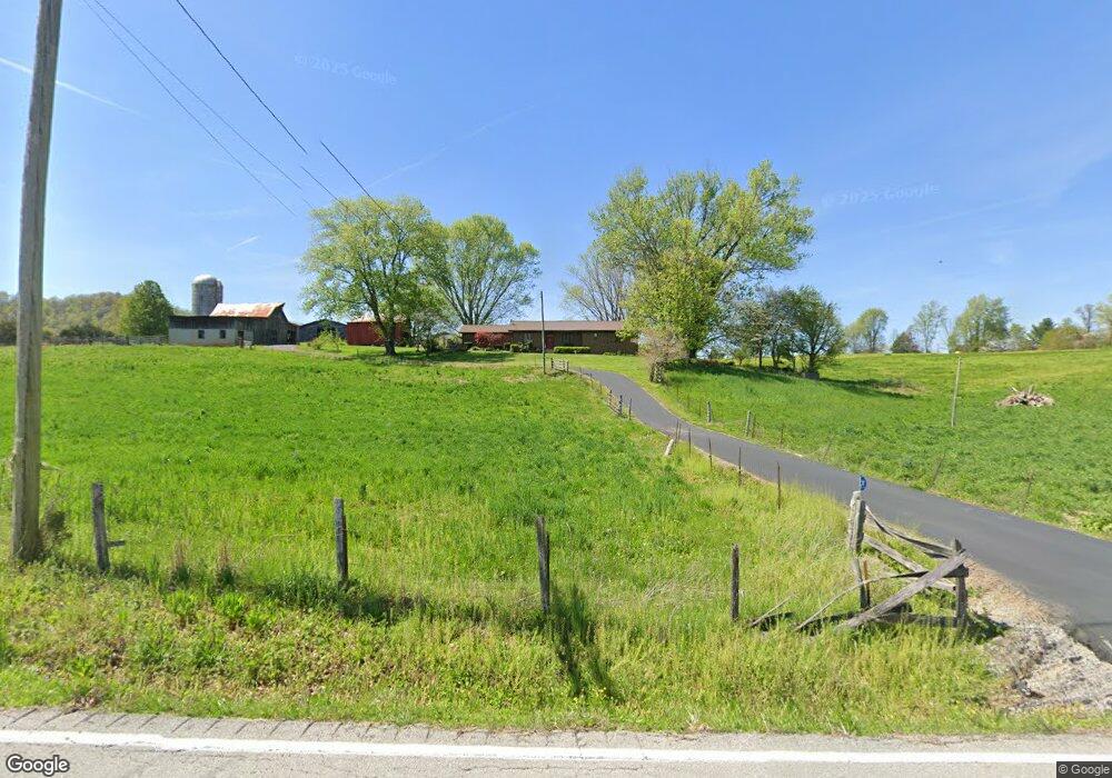 6205 Grundy Rd, Somerset, KY 42501 - photo 1