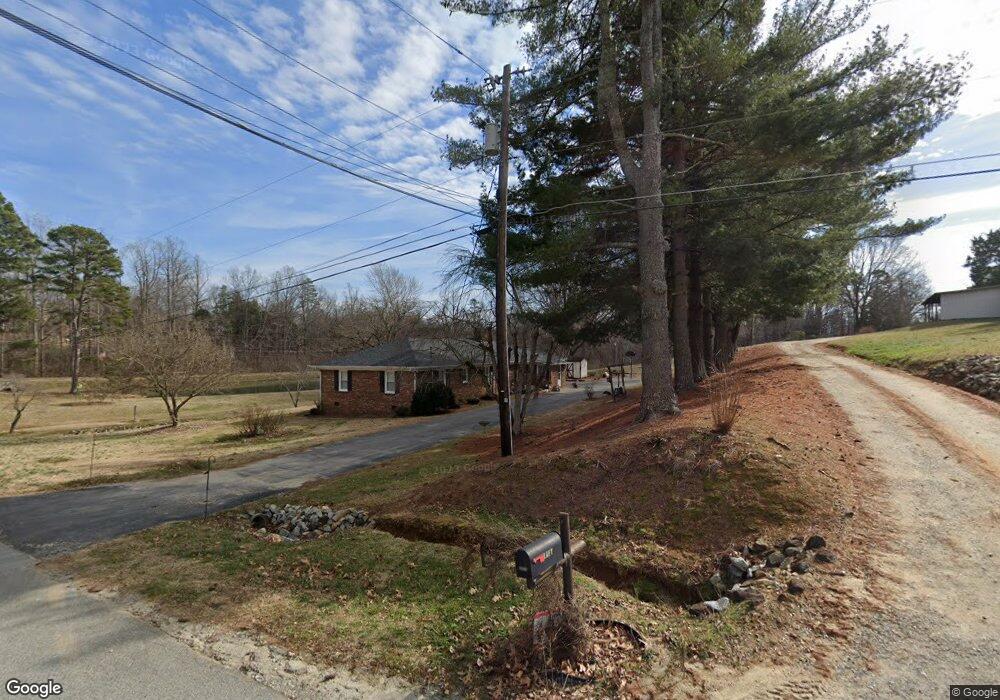 2335 Canter Ln, High Point, NC 27263 - photo 1