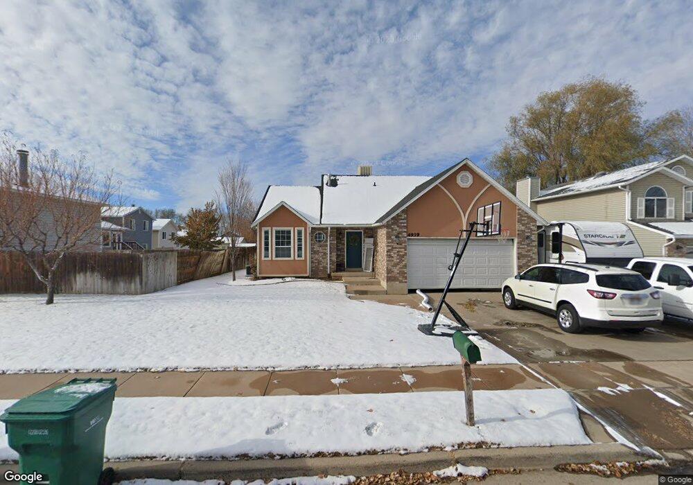 4939 S 2925 W, Roy, UT 84067 - photo 1
