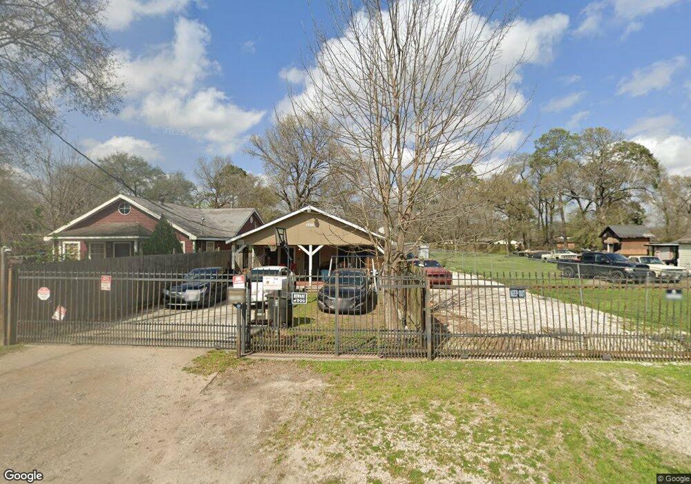 1313 Knight St, Houston, TX 77022 - photo 1