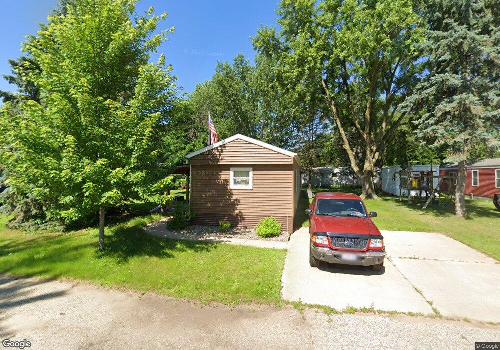 129 Kings Ct, Holmen, WI 54636 - photo 1