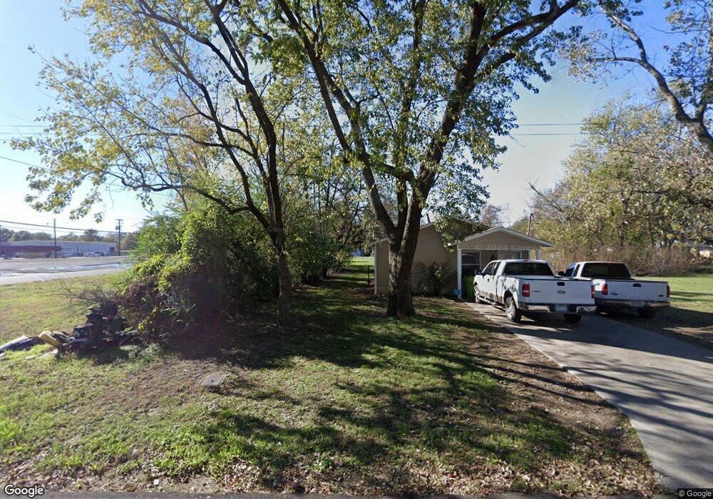 409 N Spring St, Stuttgart, AR 72160 - photo 1