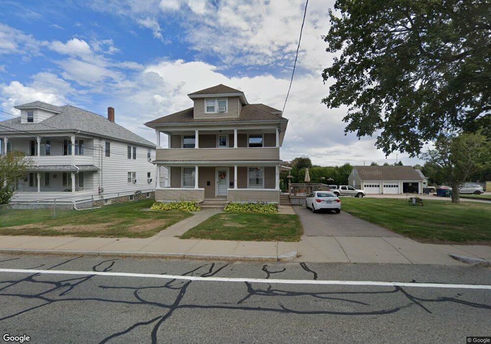 125 Tower St unit 2ndFl, Westerly, RI 02891 - photo 1