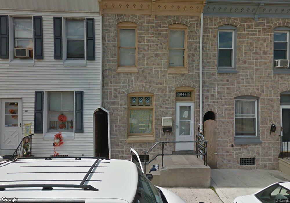 644 Locust St, Reading, PA 19604 - photo 1