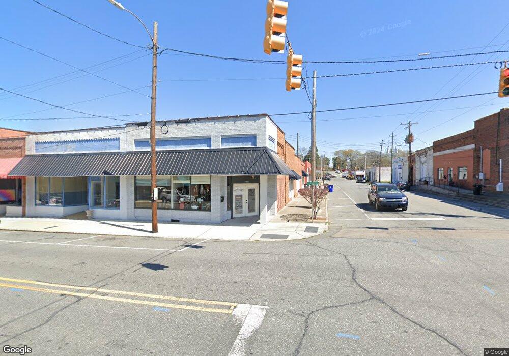 200 N Chatham Ave, Siler City, NC 27344 - photo 1