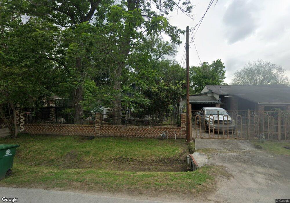 1933 Schilder Dr, Houston, TX 77093 - photo 1