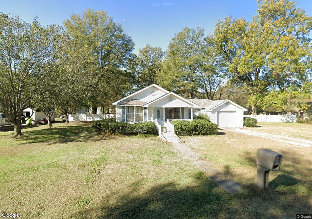 1808 S Leslie St, Stuttgart, AR 72160 - photo 1