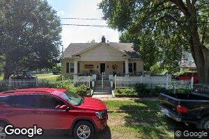 416 E Elm St, Hardin, MO 64035