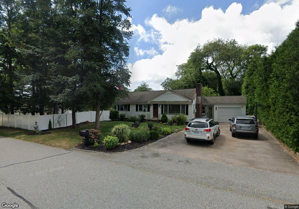 24 Pershing Ave, Wakefield, RI 02879 - photo 1