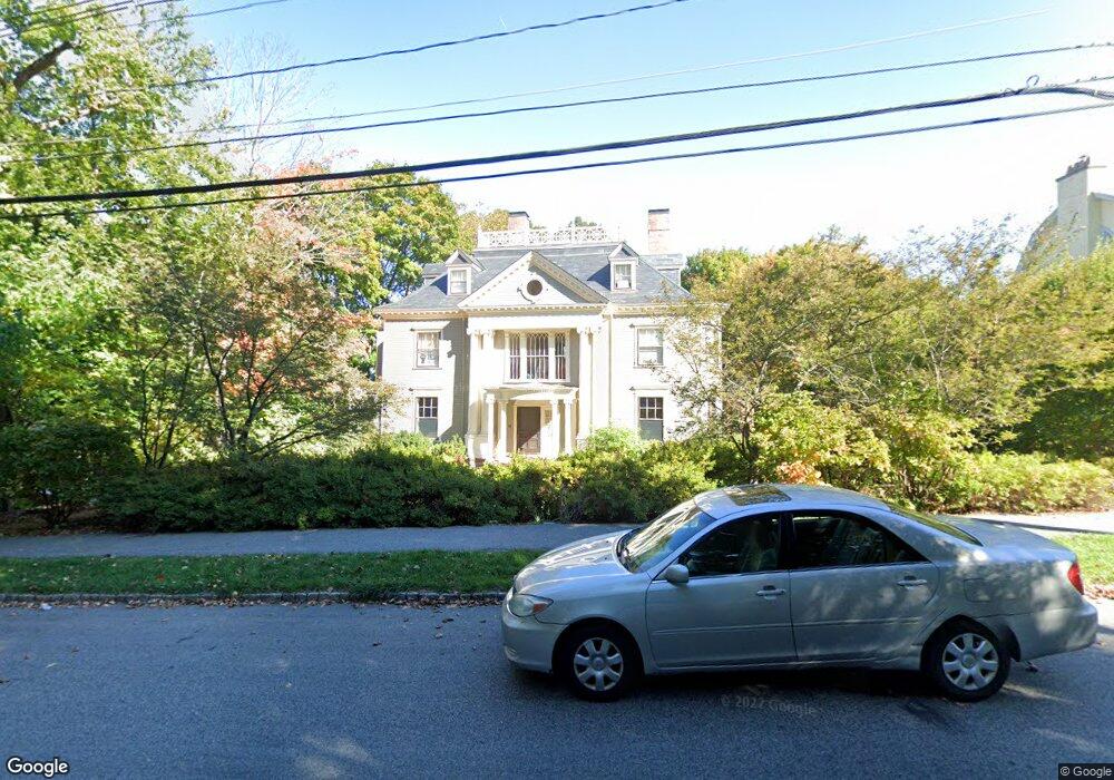 185 Buckminster Rd, Brookline, MA 02445 - photo 1