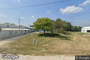 102 S Main St, Donahue, IA 52746