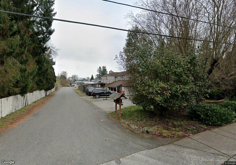 10810 2nd Place W unit B, Everett, WA 98204 - photo 1