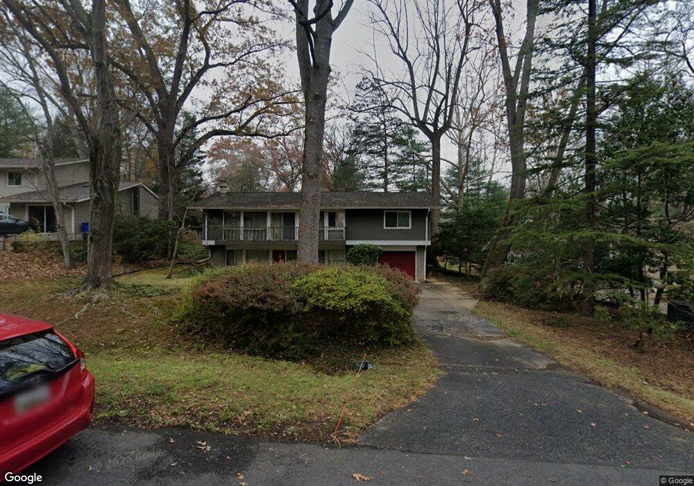 13 Persimmon Ct, Bethesda, MD 20817 - photo 1