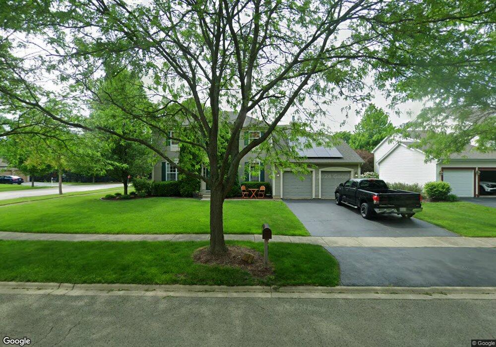 701 Hedgerow Ln unit 2, Oswego, IL 60543 - photo 1