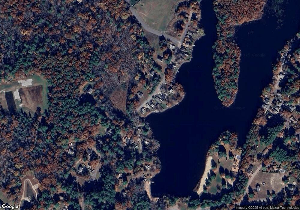 61 Silver Lake Rd, Bellingham, MA 02019 - photo 1