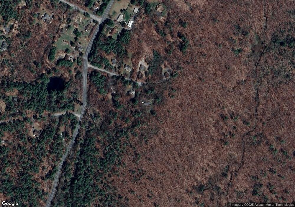 107 Griff Ct, Dingmans Ferry, PA 18328 - photo 1