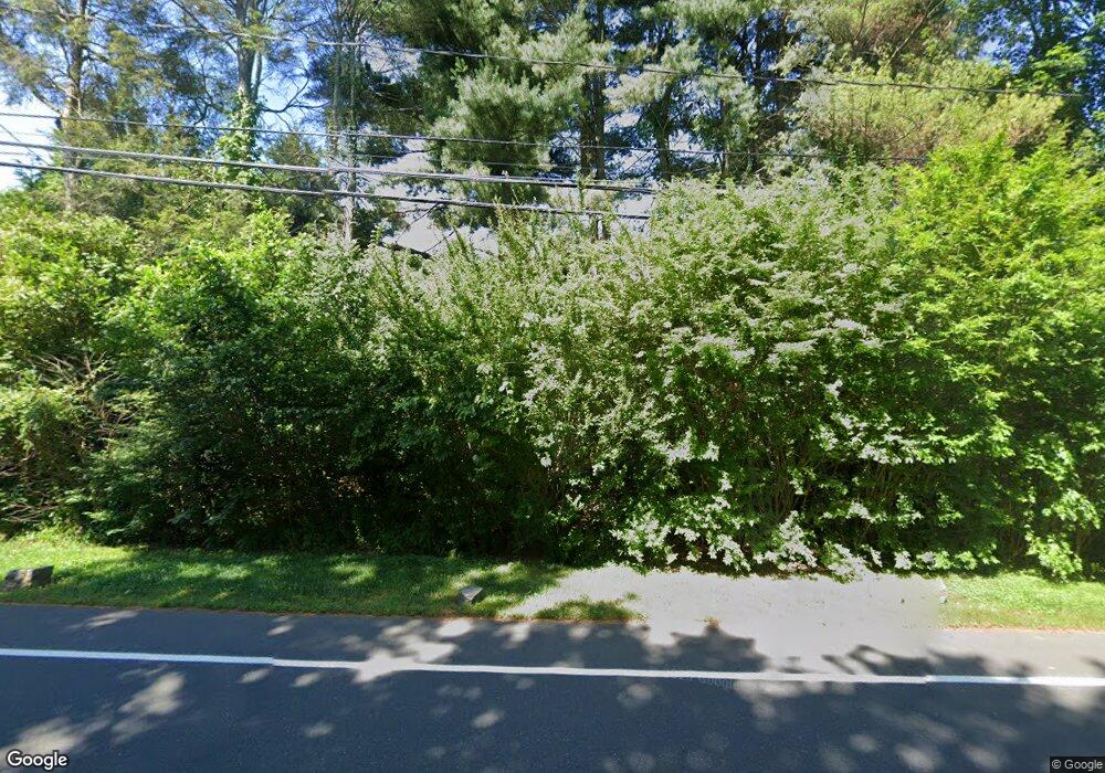 217 Leetes Island Rd, Branford, CT 06405 - photo 1