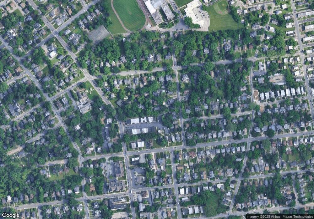 7 Balfour Cir, Lansdowne, PA 19050 - photo 1