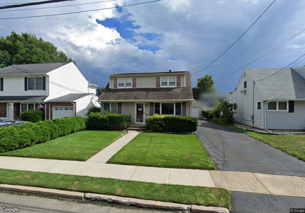 146 Cambridge Ave, Saddle Brook, NJ 07663 - photo 1