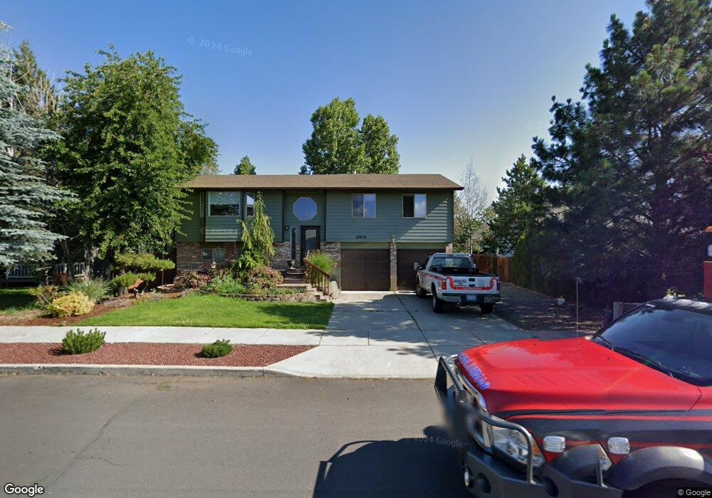 20978 Spinnaker St, Bend, OR 97701 - photo 1