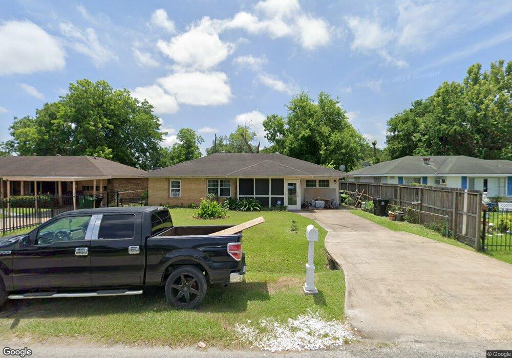 7326 Howton St, Houston, TX 77028 - photo 1
