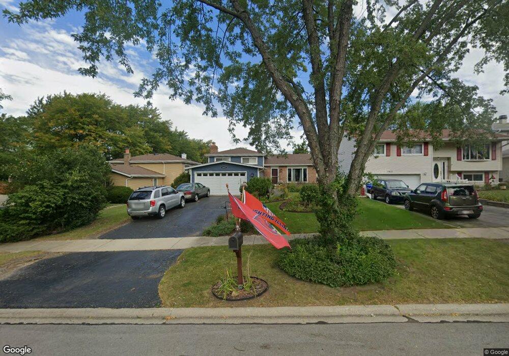 1607 Wilson Ave, Wheaton, IL 60189 - photo 1