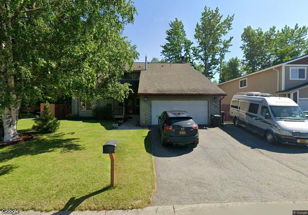 2231 Yorkshire Ln, Anchorage, AK 99504 - photo 1