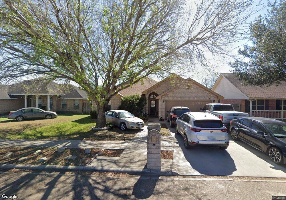 711 Bowie St, Weslaco, TX 78599 - photo 1