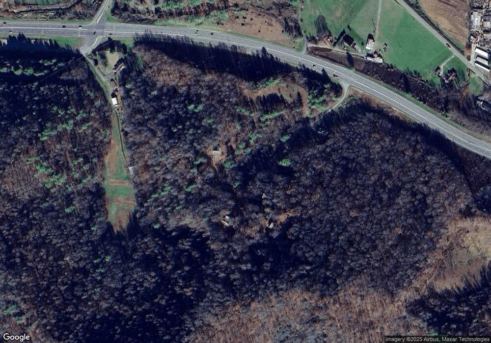 127 W Ridge Dr, Burnsville, NC 28714 - photo 1