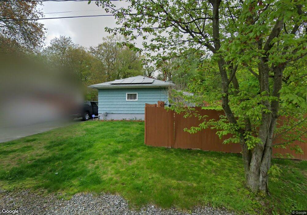 8 Collins St, Waterbury, CT 06704 - photo 1