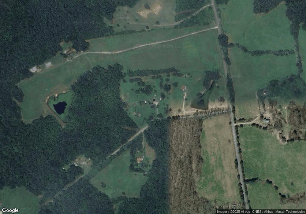 144 Pond Dr, Kenbridge, VA 23944 - photo 1