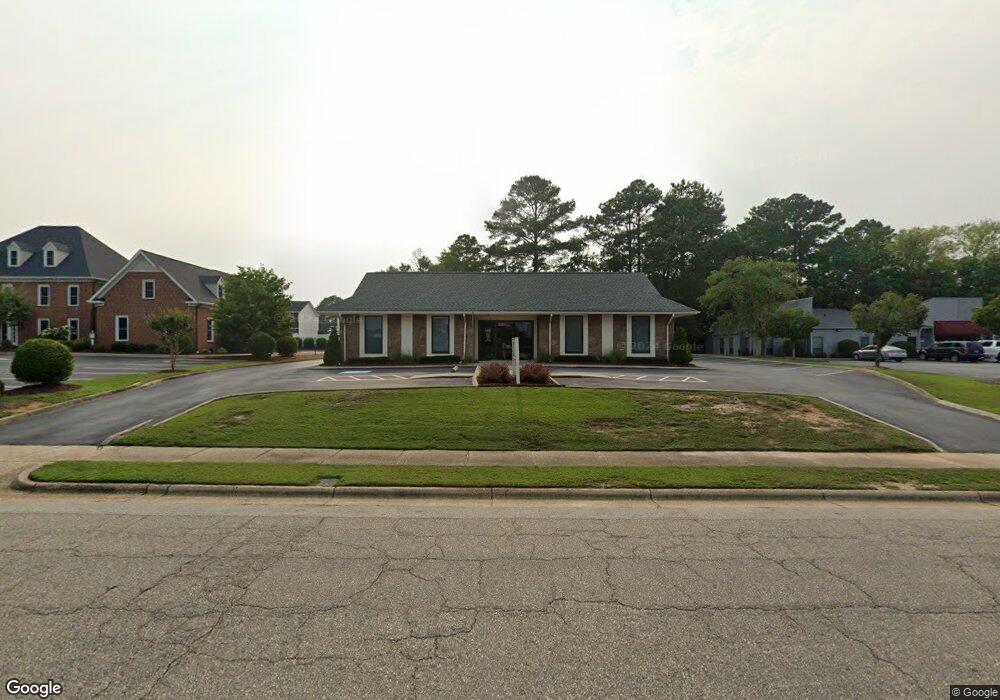 2551 Ravenhill Dr, Fayetteville, NC 28303 - photo 1