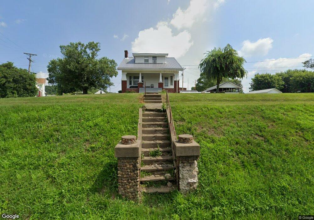 1139 Hillcrest Rd, Wellsville, OH 43968 - photo 1