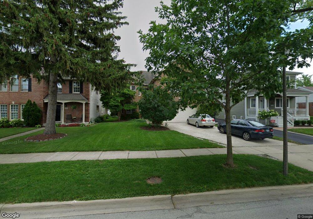 137 N Walnut St, Elmhurst, IL 60126 - photo 1