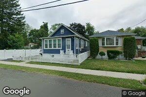 390 Lewis St, Somerset, NJ 08873