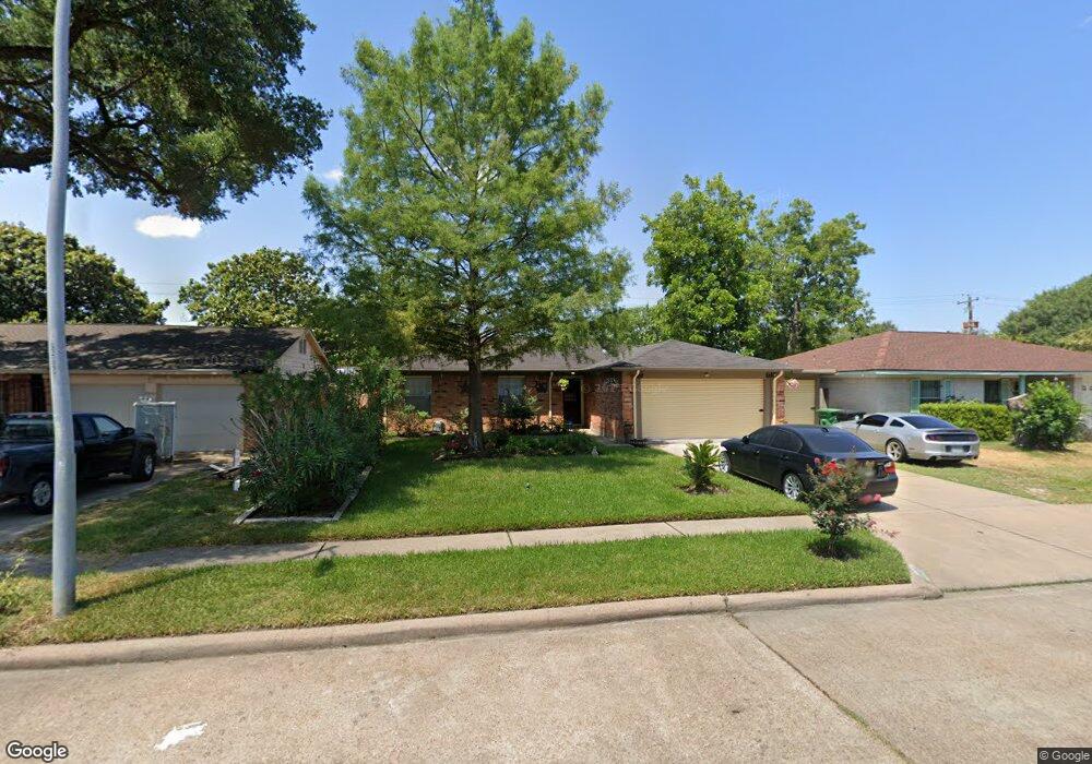 8935 Glen Shadow Dr, Houston, TX 77088 - photo 1